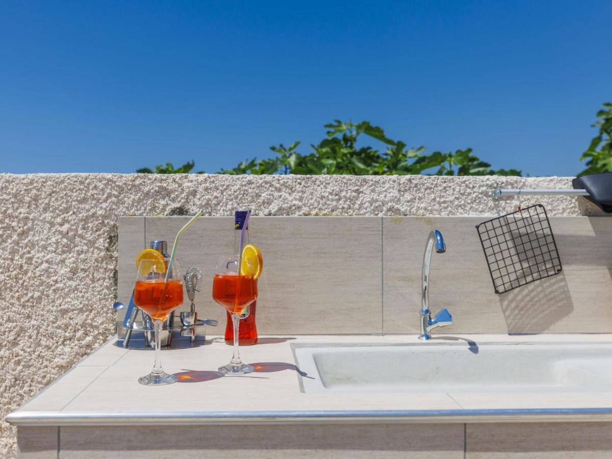 Holiday Home Villa Dora By Interhome Пула Екстериор снимка